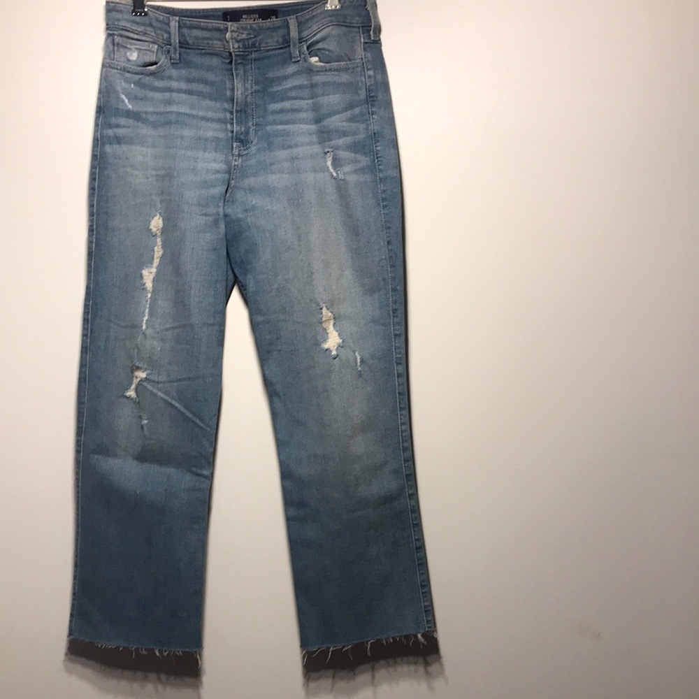Holllister Light Wash Distressed Women's Jeans - Casual Straight Leg